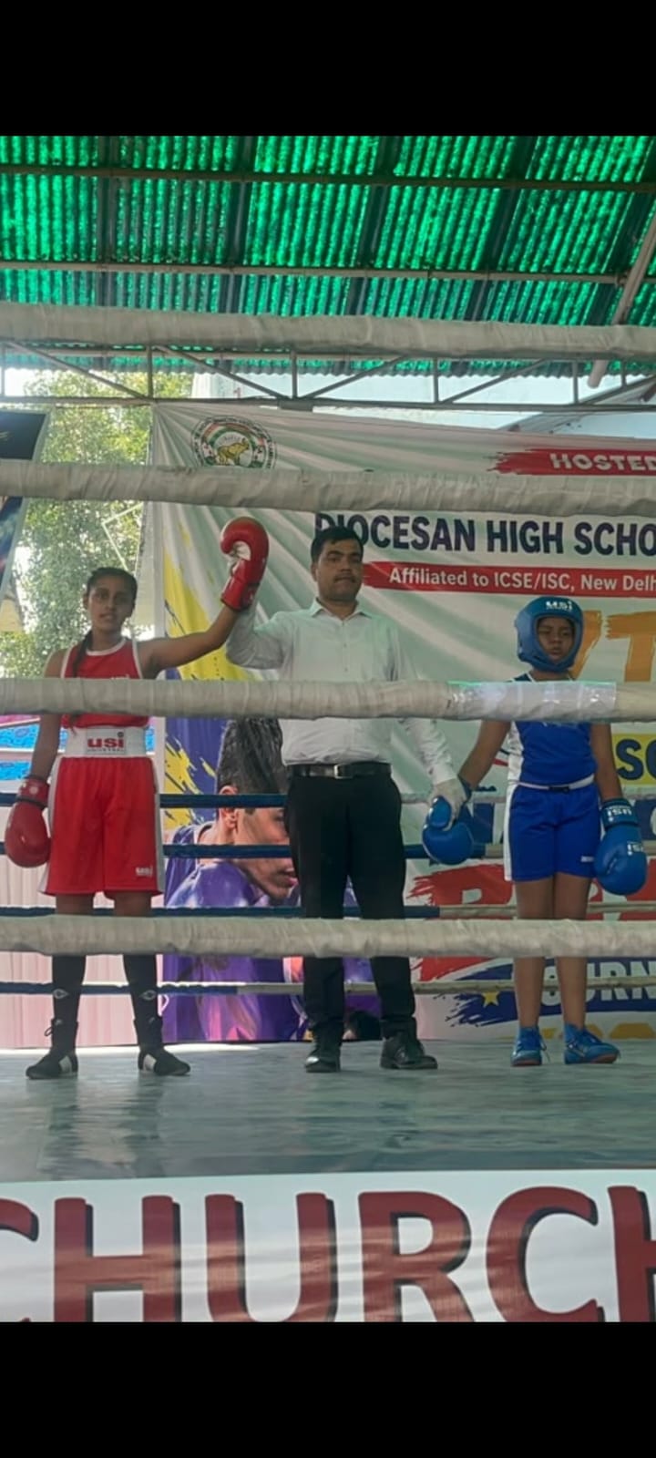 Rabnoor Kaur celebrating her boxing achievement