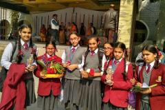 Fresh-Flower-Arrangement-Competition-5