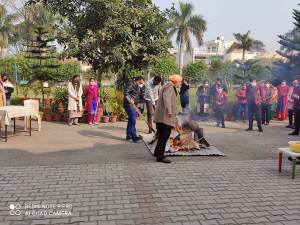 Happy-Lohri-1
