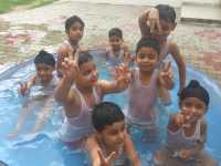 Splash Pool Party